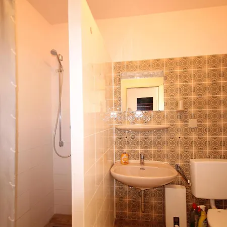 Samberg A8 Apartment *